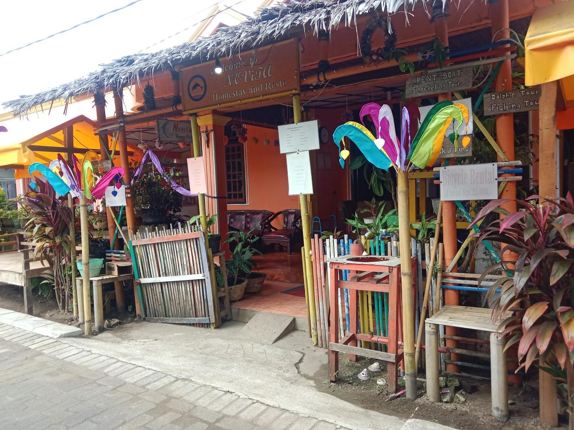 Novita Homestay Bunaken Exterior photo